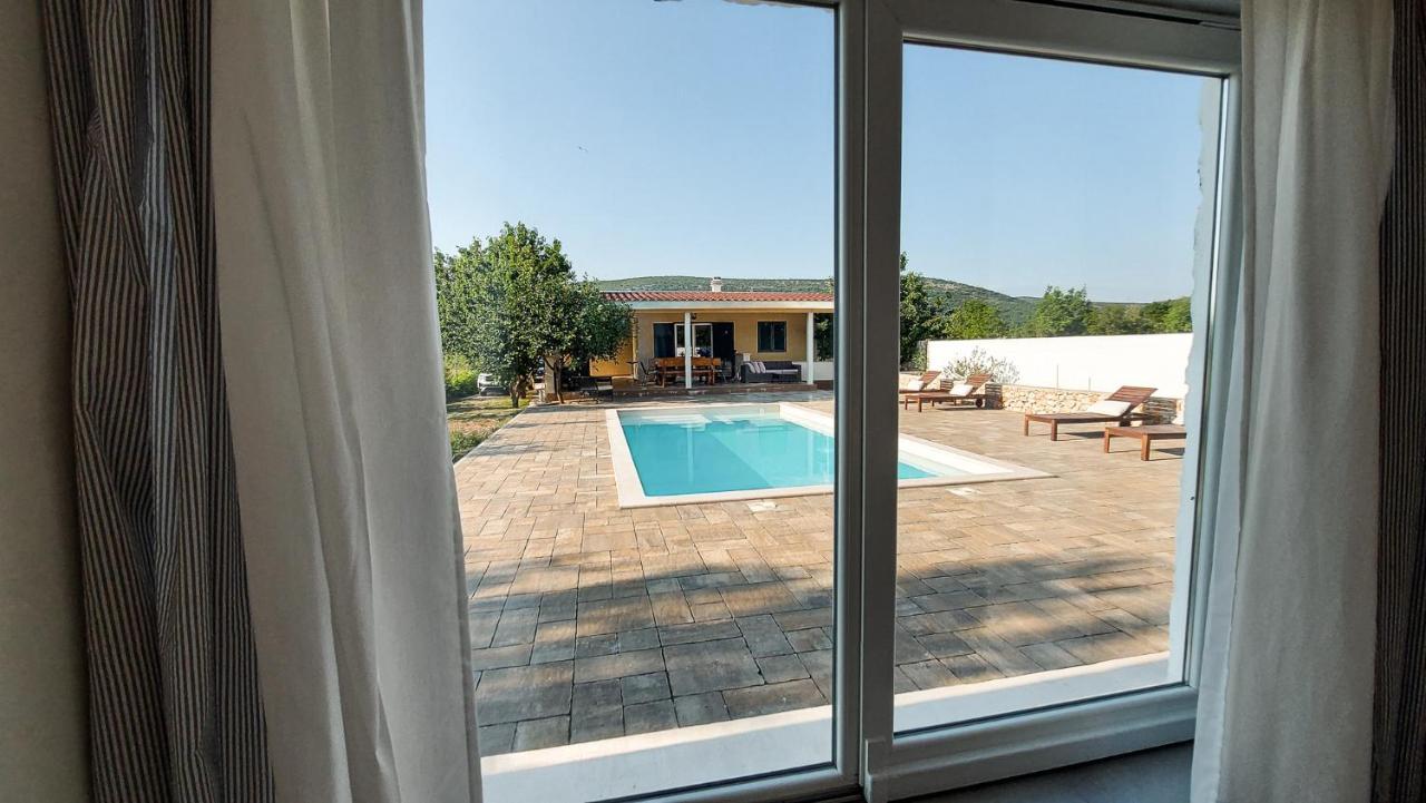 Villa Legacy Krusvar Экстерьер фото