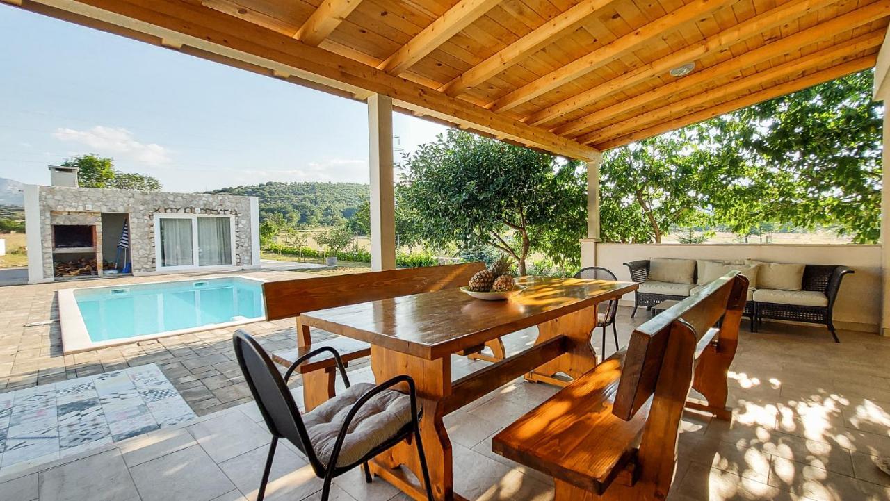 Villa Legacy Krusvar Экстерьер фото