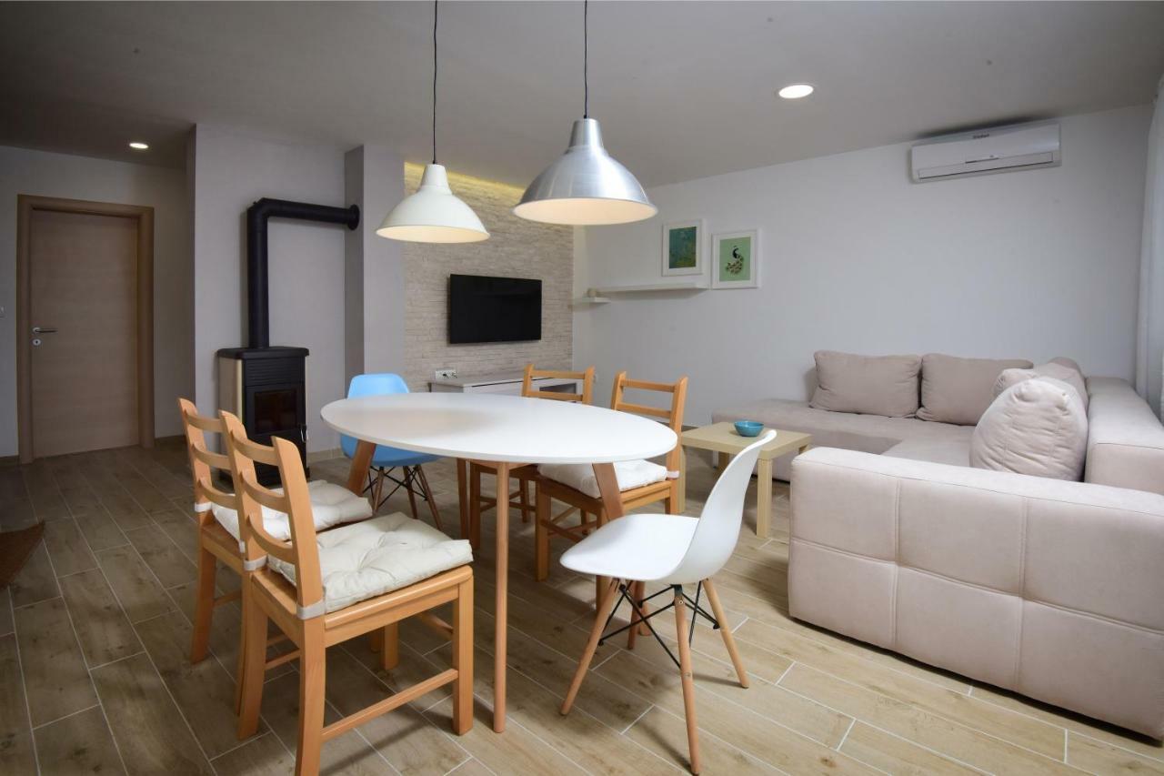 Villa Legacy Krusvar Экстерьер фото